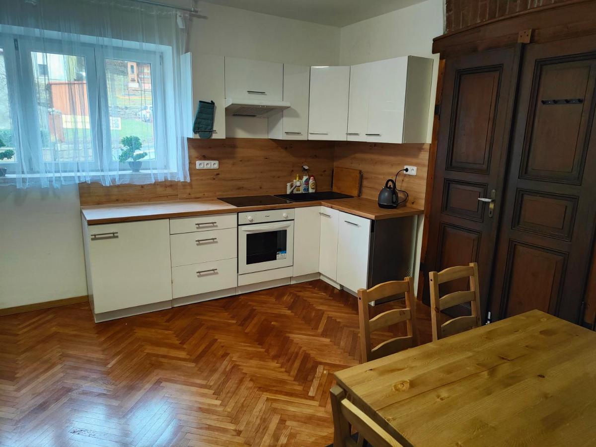 Apartmany Na Ceste Десна Экстерьер фото