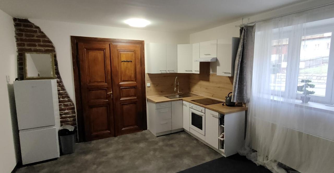 Apartmany Na Ceste Десна Экстерьер фото